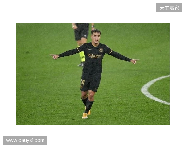 巴萨官方：莱万左眼眶骨折，将缺席对阵马竞的比赛