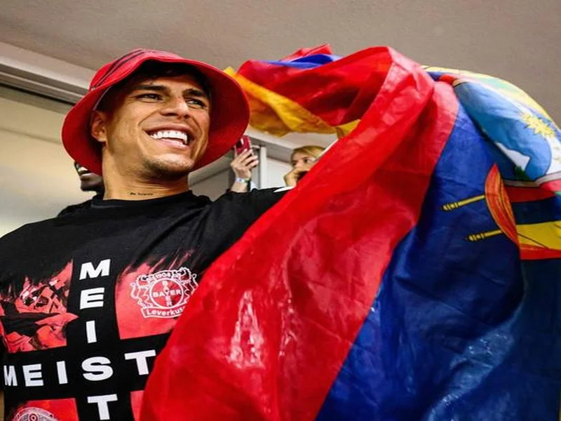 厄瓜多尔队官方:后卫因卡皮耶与中场卡斯蒂略因伤退出本期国家队